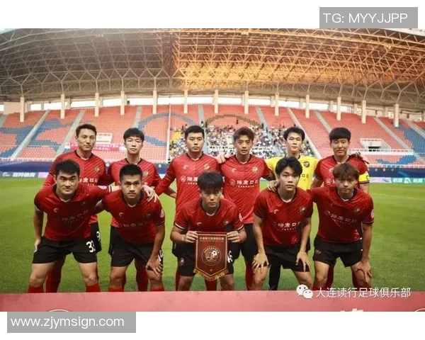 深圳足球队领跑最新耐力排行榜前十名球队分析与展望